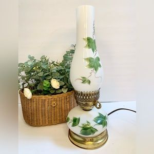 Vintage Milk Glass Hand Painted Ivy Key Switch Hurricane Lamp Works
